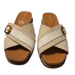 ESSEX LANE Alina‎ Canvas Tortoise Buckle Slide size 8.5